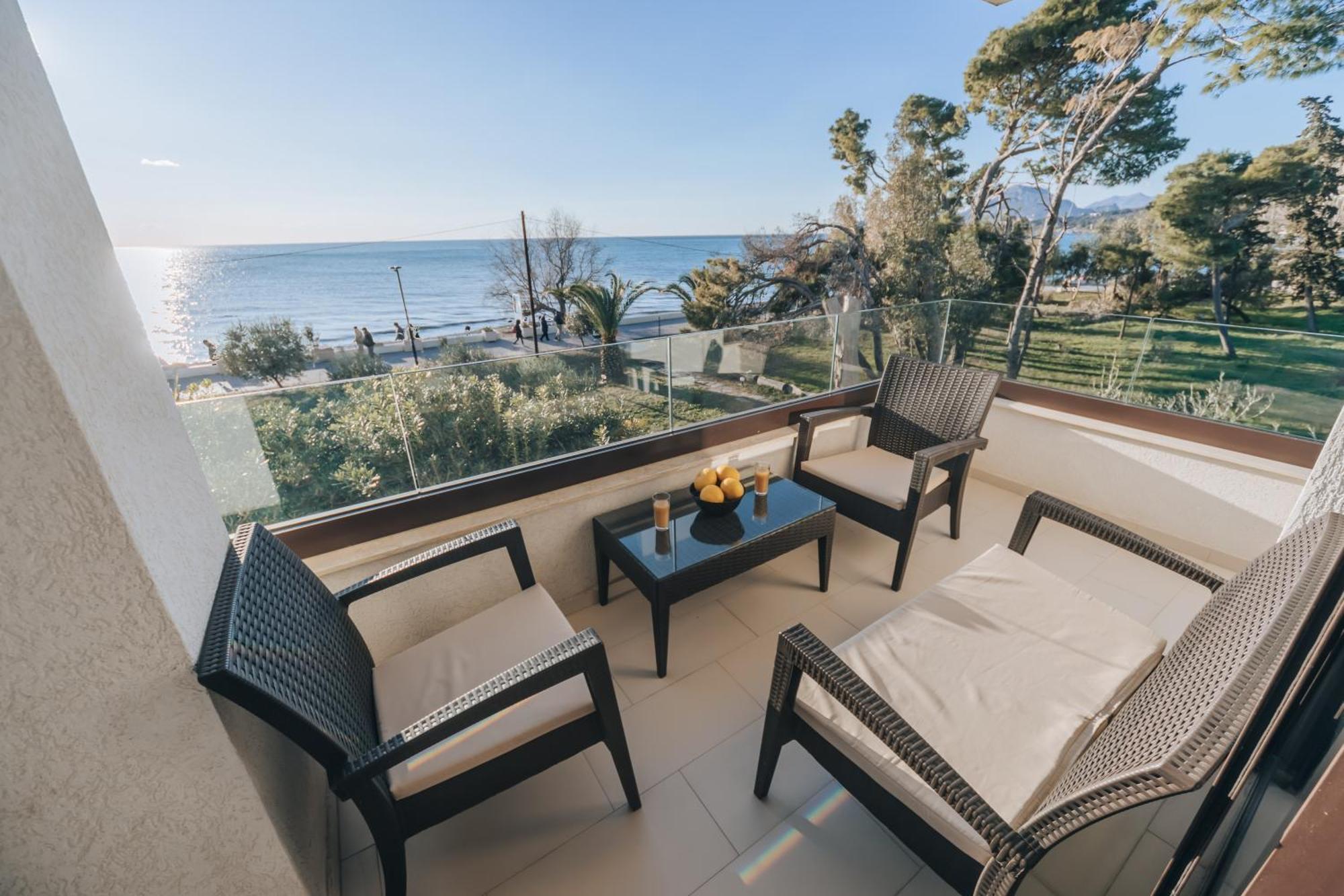 Apartments Kuce Lekovica Beach & Snack Bar- Bistro Quarto foto