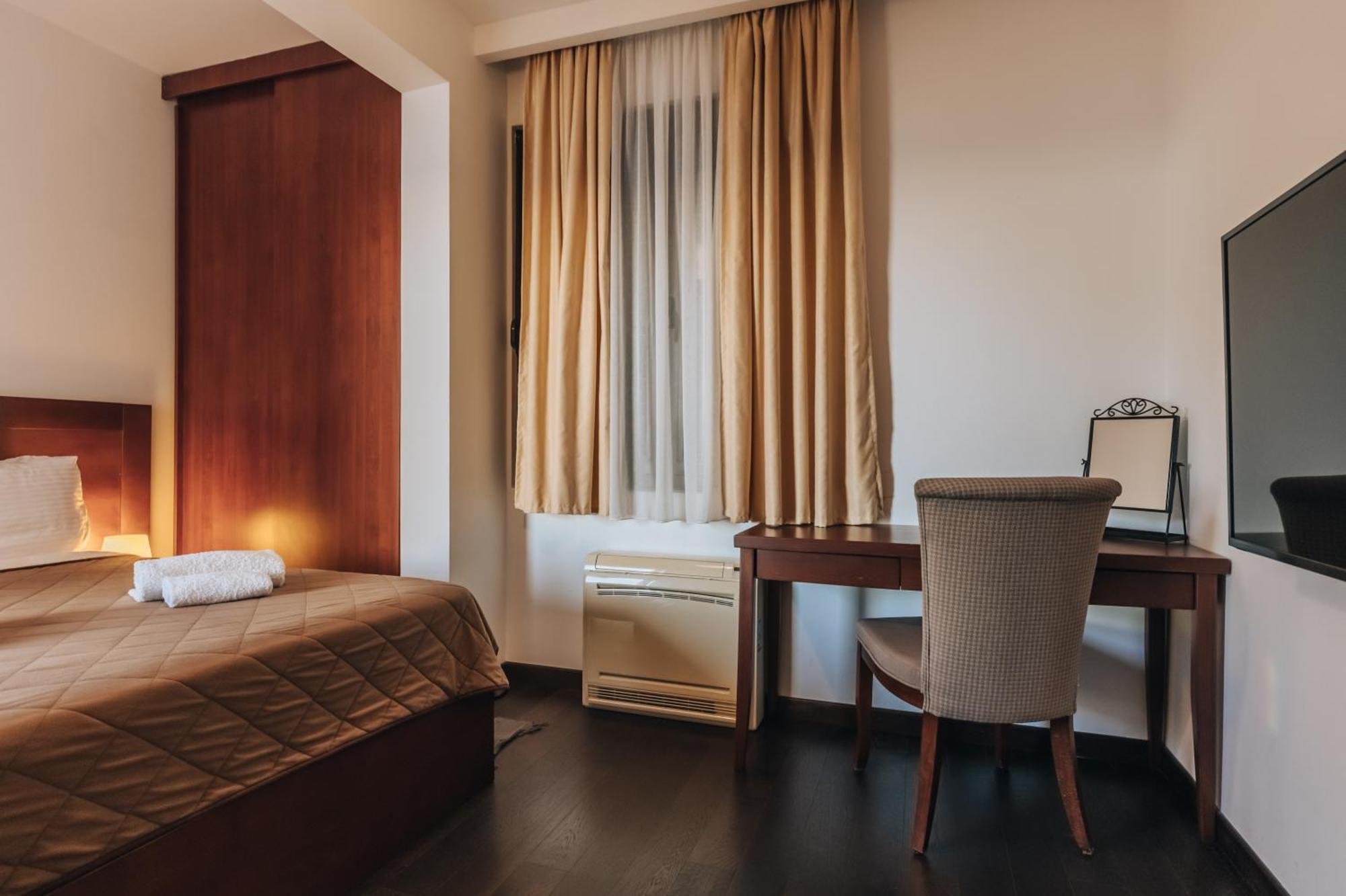 Apartments Kuce Lekovica Beach & Snack Bar- Bistro Quarto foto