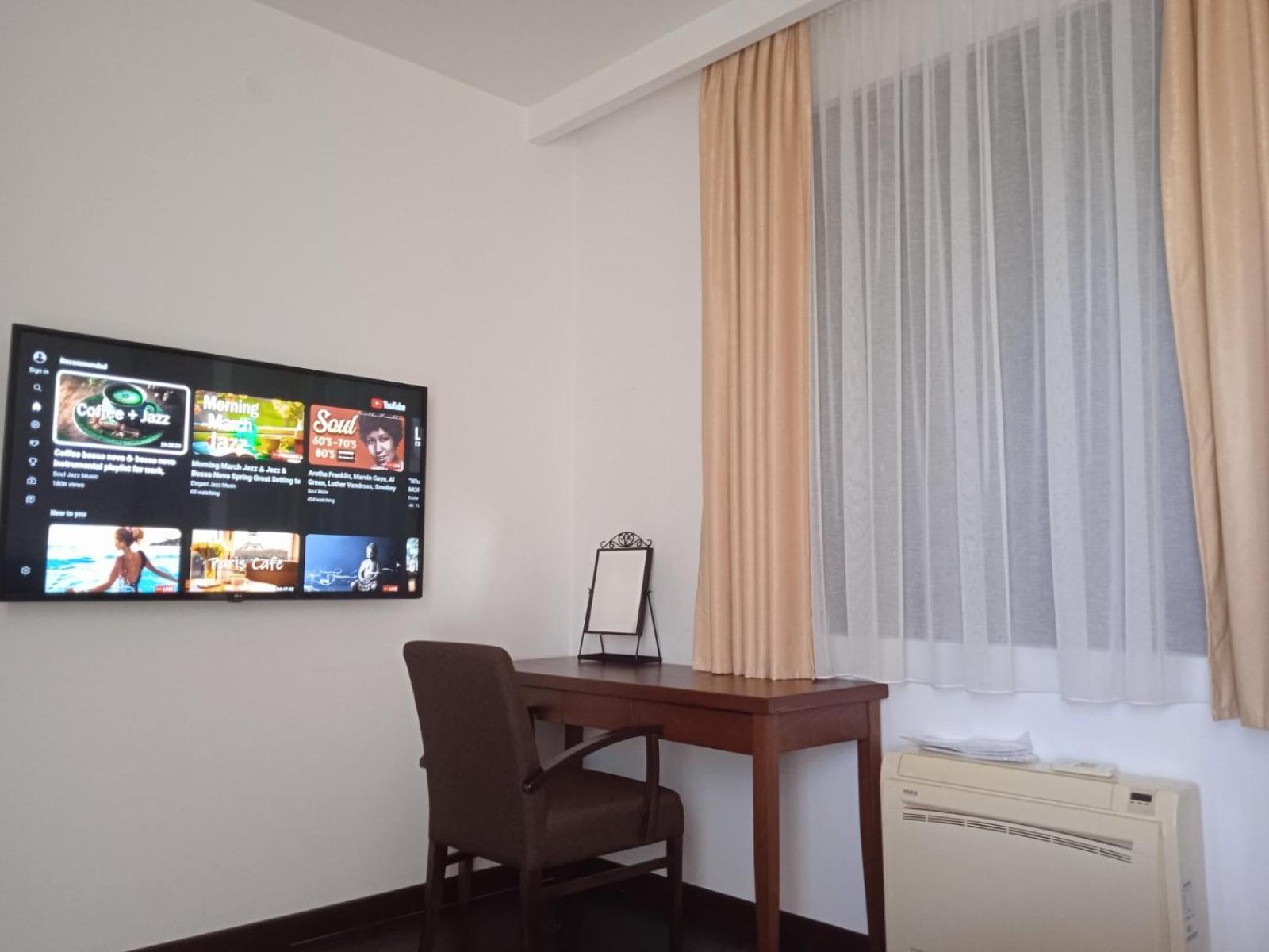 Apartments Kuce Lekovica Beach & Snack Bar- Bistro Quarto foto